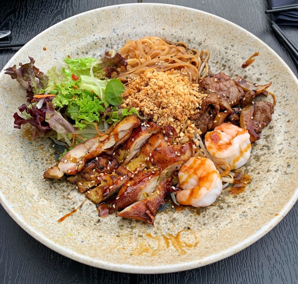 Hu Tieu Tron